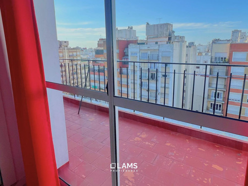 Alquiler 12/24 Meses - Departamento 3 Ambientes - Zona Plaza Colon