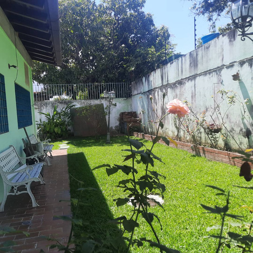 Casa En Venta Colinas De Los Ruices