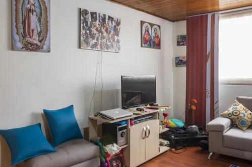 Casa En Venta En La Alborada. Cod V1030086
