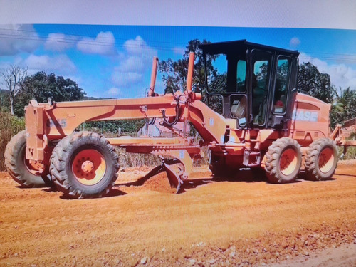 Imagem 4 de 6 de Case, New Holland