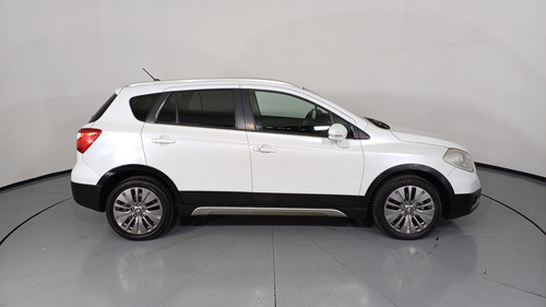 Suzuki S-Cross 1.6 GLX CVT