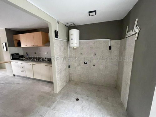Maria Luisa Mendoza Vende Esta Espectacular Casa En Prestigioso Urbanismo Exclusivo De Cabudare, Acabados Modernos Y Armoniosos, Visítala 2 5 2 4 8 8