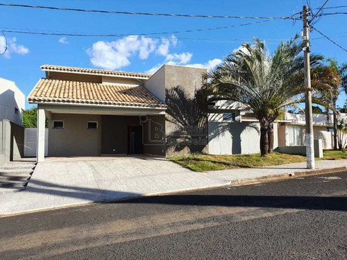 Imagem 1 de 6 de Venda De Casas / Condomínio Na Cidade De Araraquara 10623