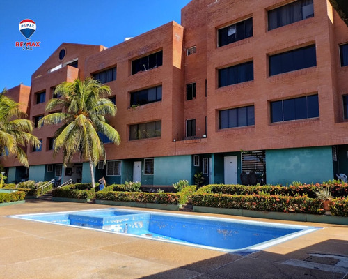 Re/max 2mil Vende Apartamento En Conj Resd. La Sal, Urb. Playa El Angel, Mun. Maneiro, Isla De Margarita, Edo. Nueva Esparta