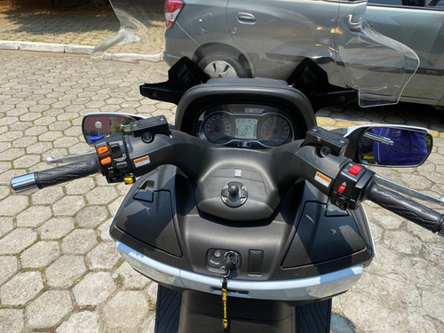 Imagem 3 de 8 de Suzuki Burgman 650 Executiv