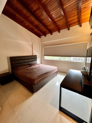Imagen 5 de 14 de Venta O Alquiler Townhouse El Bosque Valencia