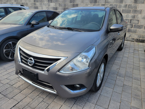 Nissan Versa 1.6 Advance At