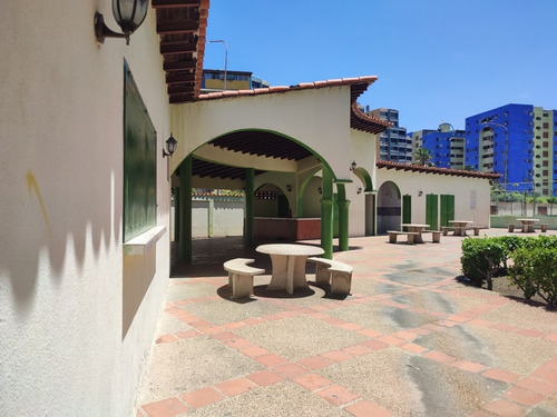 Imagen 2 de 12 de Jorge Sayegh Vende Local En Residencias Pascal.