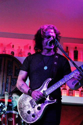 Show Tributo A Heroes Del Silencio X Herencia De Sangre.