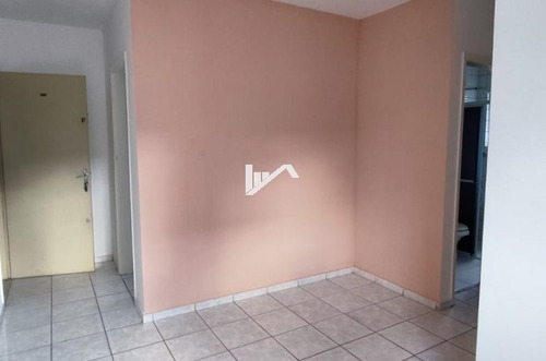 Imagem 4 de 13 de Lindo Apartamento Em Bom Condomínio A 1?5km Da Pista