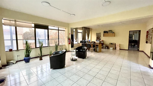 Local Comercial En Arriendo En Santiago