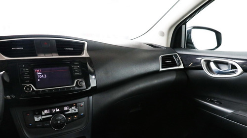 Nissan Sentra 1.8 Advance - 76710 - C