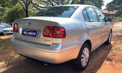 Imagem 5 de 8 de Volkswagen Polo Sedan 1.6 Automático