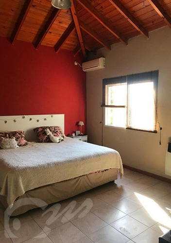 Imagen 13 de 26 de Casa En Venta. Altos De Manzanares