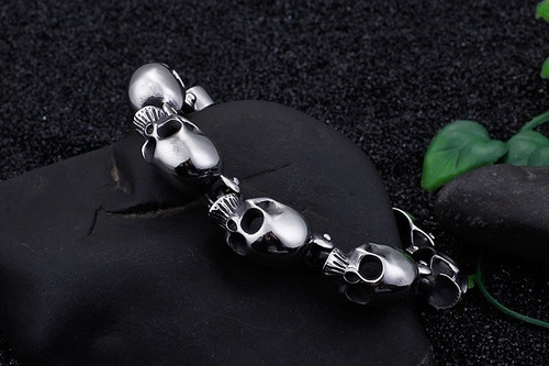 Pulsera 8 Calaveras Acero Inoxidable Acabado Brilloso Biker Largo 20 Cm