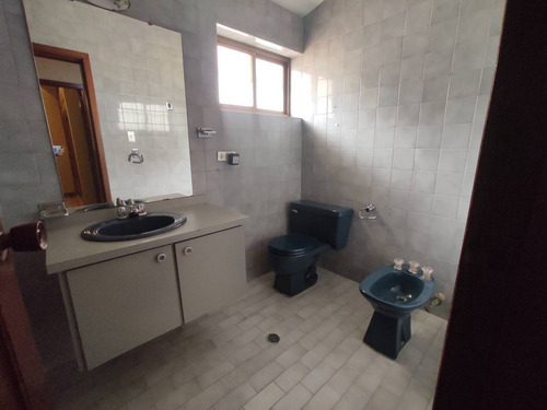 Imagen 17 de 20 de Ruth Ramirez 0414 4211599 Venta Casa Quinta La Viña