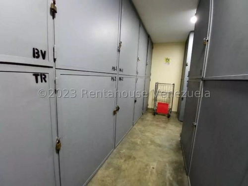 Apartamento En Venta En Chuao ( 23-32423)