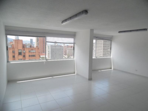 Imagen 3 de 13 de Oficina En Arriendo En Bogotá San Martín
