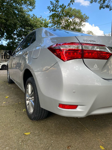 Toyota Corolla 2.0 16v Altis Flex Multi-drive S 4p