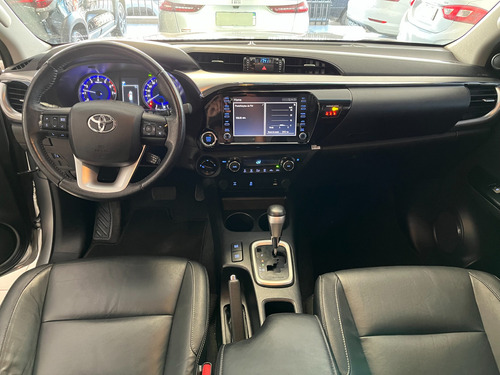 Toyota Hilux 2.7 SRV 4X4 CD 16V FLEX 4P AUTOMÁTICO