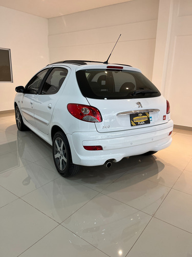 Peugeot 207 1.4 Quiksilver 75cv
