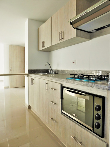 Imagen 2 de 12 de Apartamento En Venta En Prados De Sabaneta
