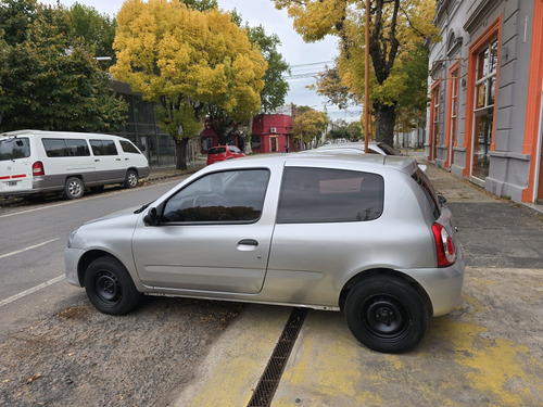 Renault Clio 1.2 Mío Authentique Pack Look