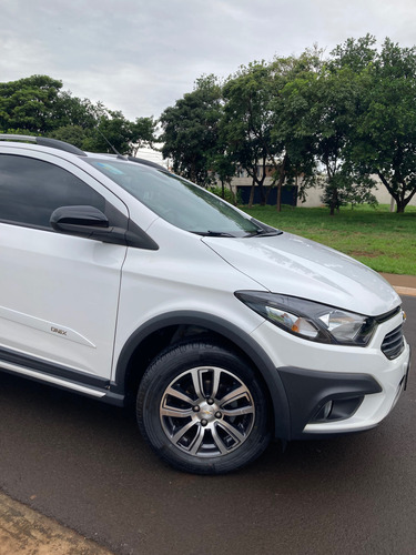 Chevrolet Onix 1.4 Activ 5p