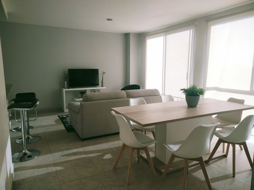 Se Renta Departamento Amueblado En Torres Premier En Juriquilla, Querétaro