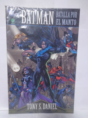 Batman Batalla Por El Manto Dc Editorial Vid