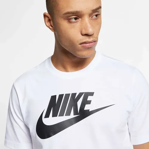 Nike Icon Futura