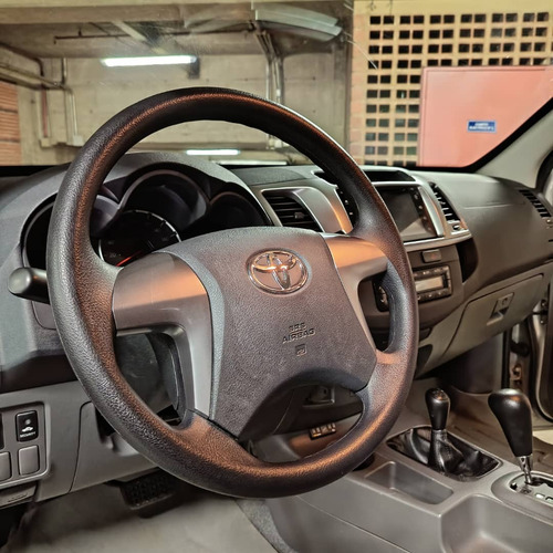 Imagen 7 de 14 de Toyota Hilux 2018