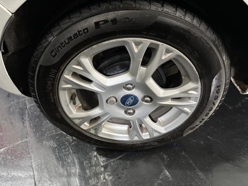 Ford Fiesta Kinetic 1.6 S Plus 120cv