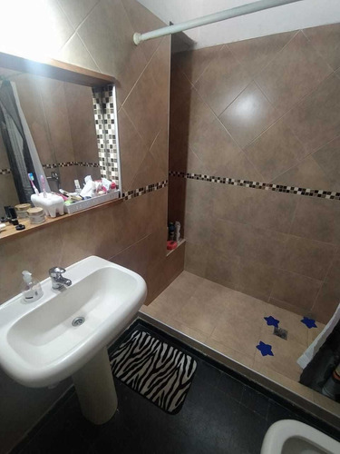 Imagen 6 de 8 de B° Centro . Departamento En Venta 3 D . 2 B. Amplitud Y Serenidad