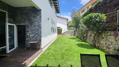 Casa En Venta En Club De Golf Los Encinos