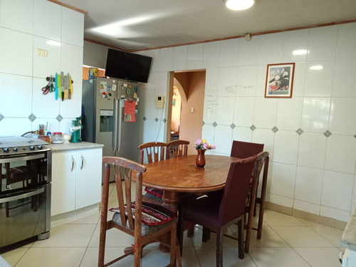 Vendo Casa Familiar Limache, 823 M2 Terreno, 137 M2 Construi