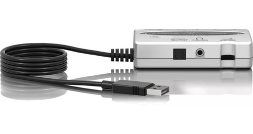 Interfaz Audio Digital Behringer U-control Uca202 + Garantía