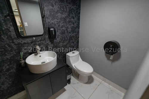 Se Vende Taller Mecánico Con Tecnología De Punta En La Urbina 25-1656 Cs