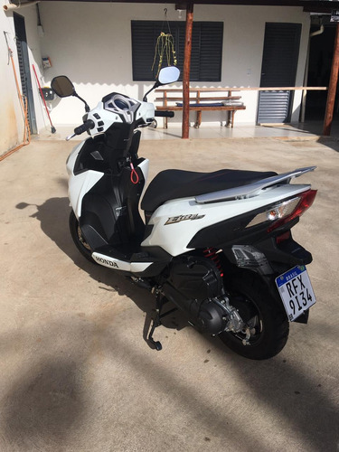 Imagem 4 de 6 de Honda Elite