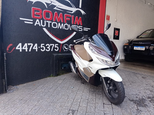 Imagem 2 de 10 de Honda Pcx