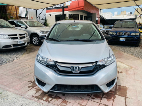 Imagen 3 de 11 de Honda Fit Cool 2015