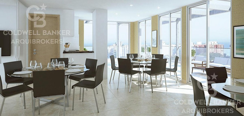 Apartamento De 2 Dormitorios En Venta Con Renta En Punta Carretas