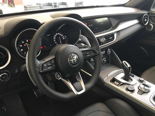 Imagen 6 de 10 de Alfa Romeo Stelvio Stelvio Veloce My 2023