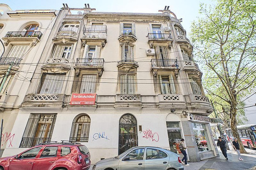 Venta Departamento 3 Ambientes Antiguo Con Balcón Ex Pasaje Peluffo Almagro