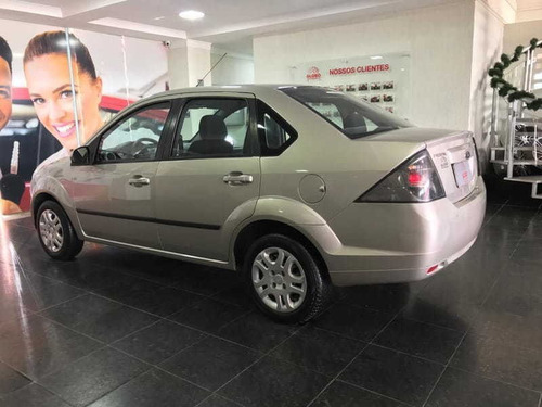 Ford Fiesta Sedan1.6flex
