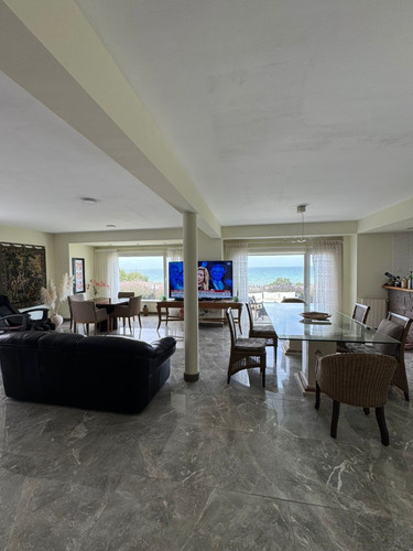 Casa En Venta 4 Dorm Av.rawson Y Formosa Precio U$d780.000