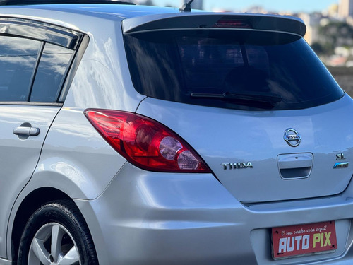 Nissan Tiida Hatch Sl 1.8 16v Flex Mec.