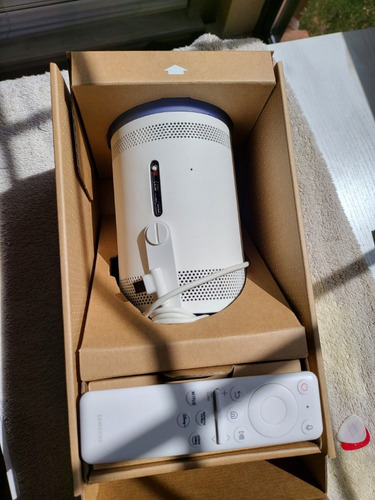 Imagen 5 de 5 de The Freestyle Projector , Premium 360 Sound