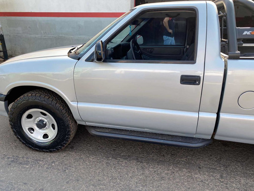 Imagem 12 de 15 de Chevrolet S10 2000 2.8 Std 4x2 2p