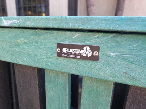 Imagen 4 de 8 de Vara Poste Estantillo Redondo Plástico 50mm X 2 Mts